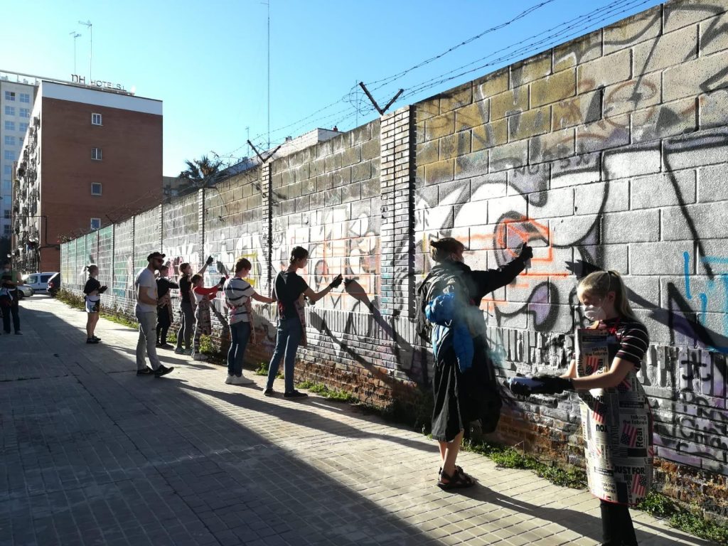 make your own graffiti Valencia