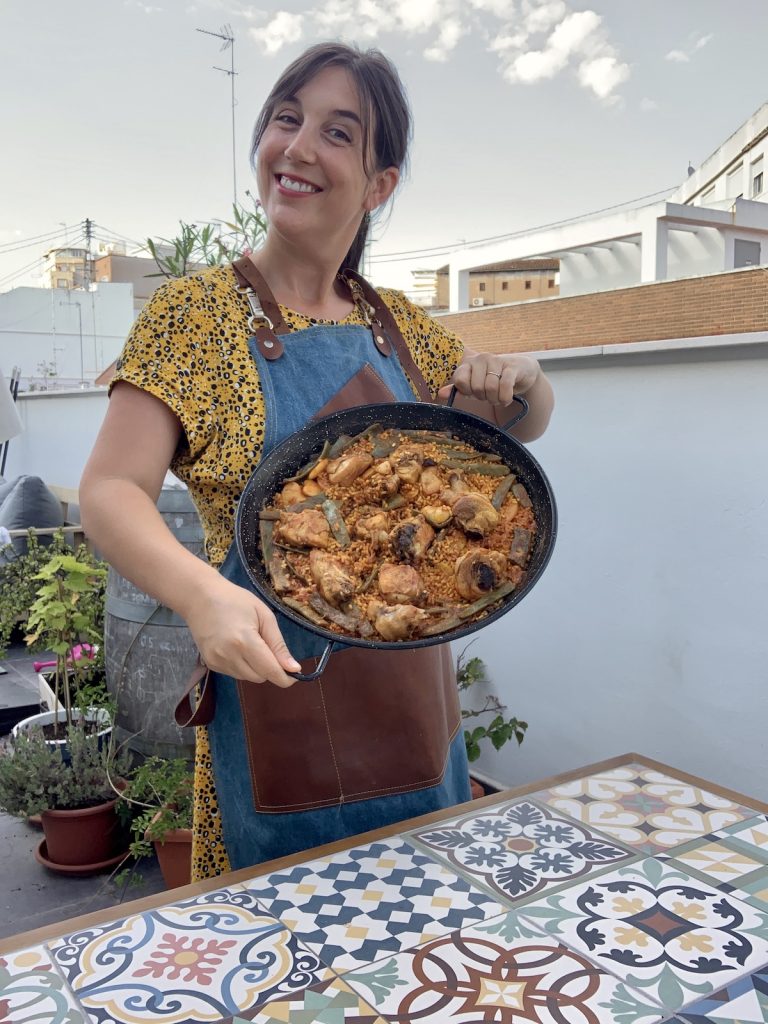 Paella online cooking class
