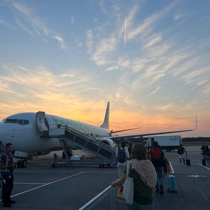 Airport to Valencia transport